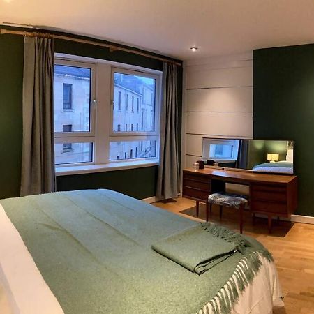 Stylish 2 Bed Accessible Flat Perfect Location Leilighet Glasgow Eksteriør bilde