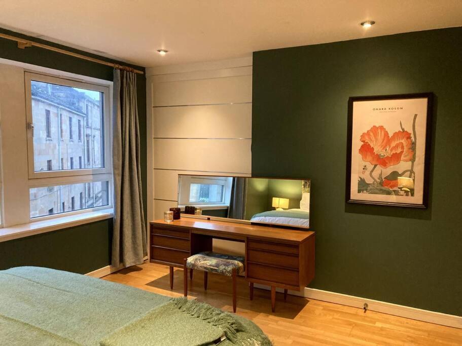 Stylish 2 Bed Accessible Flat Perfect Location Leilighet Glasgow Eksteriør bilde